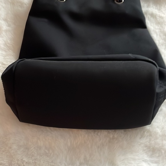 Nine West Bucket Bag, Black. - Picture 3 of 8